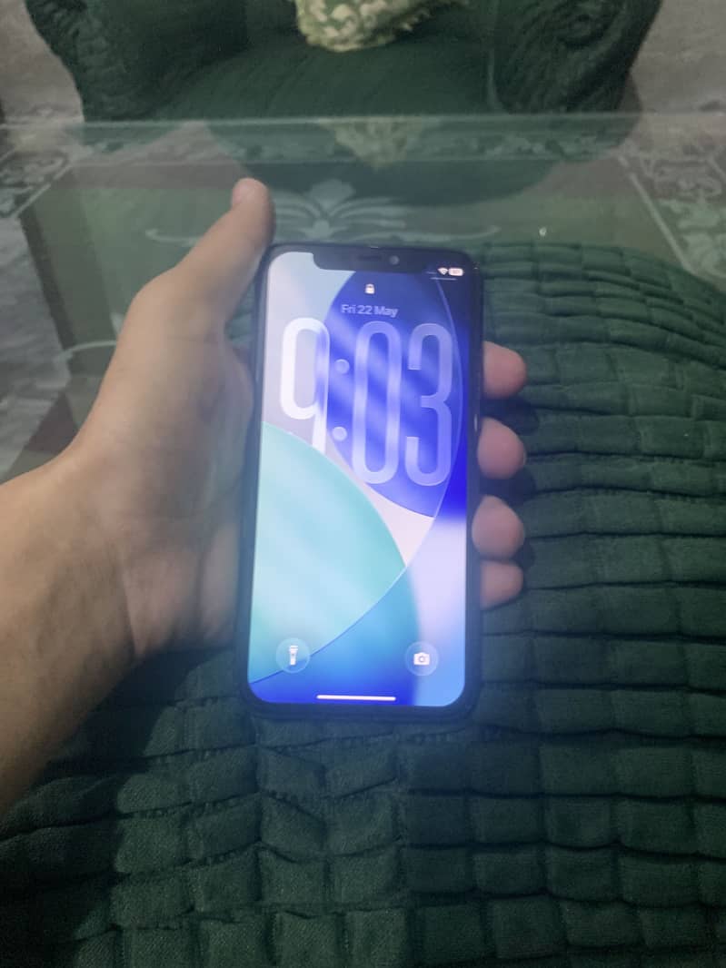 Iphone 11 pro 4