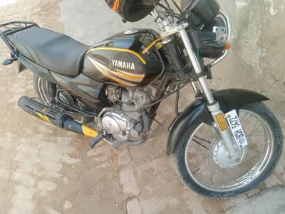 Yamaha ybz black clor lush condition