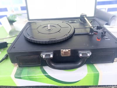 Turntable Goodman's