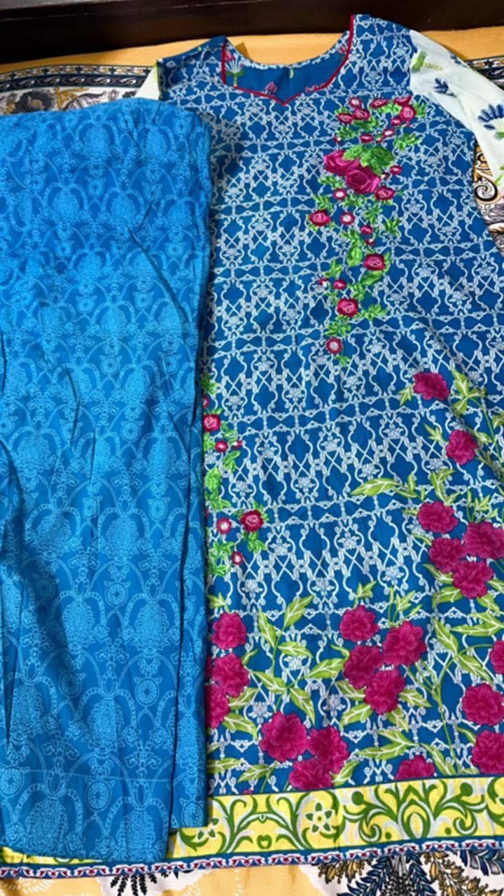 embroided 3pcs suits 7