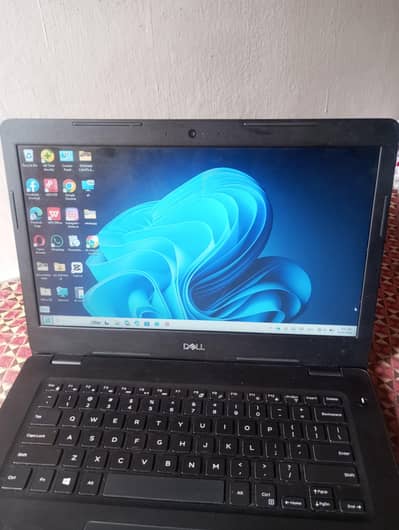 Dell laptop i7th 8gen latitude 3490
