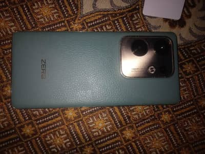 INFINIX ZERO 30