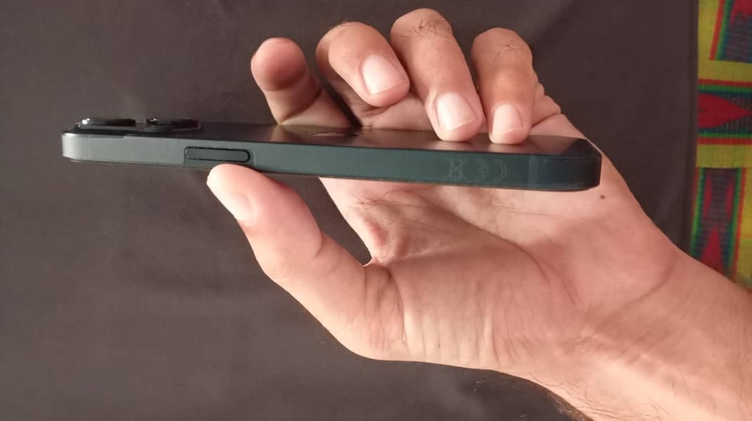Apple iPhone 14 2