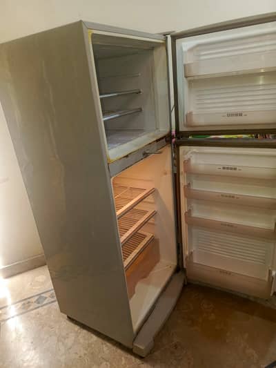 Dawlance Refrigerator