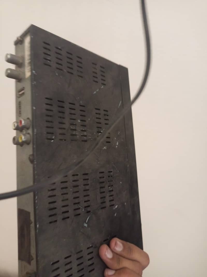 Dish Receiver 1