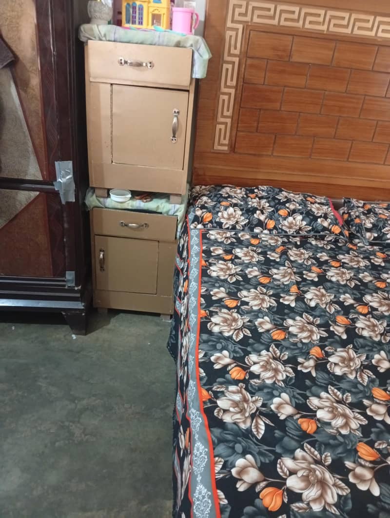 king size bed 3