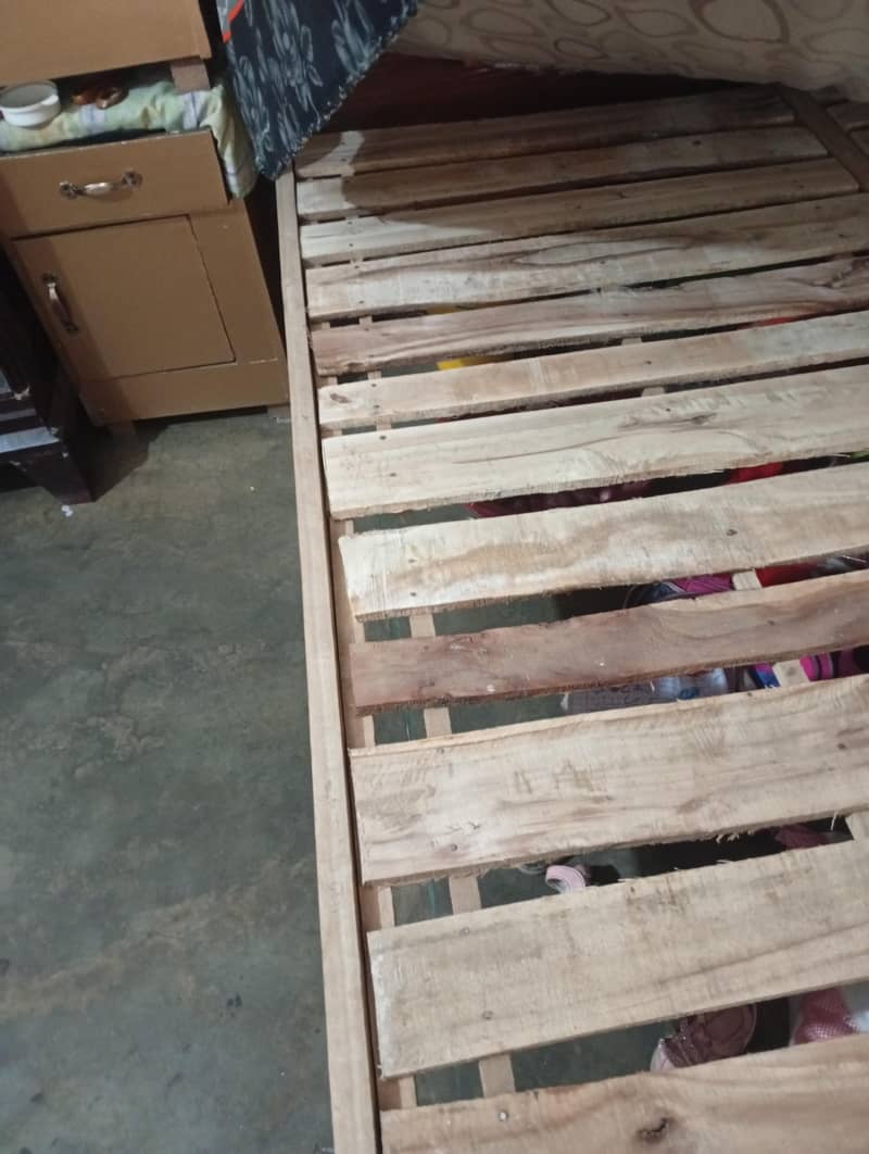 king size bed 4