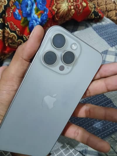 15 Pro Max non pta 256 gb 92 health