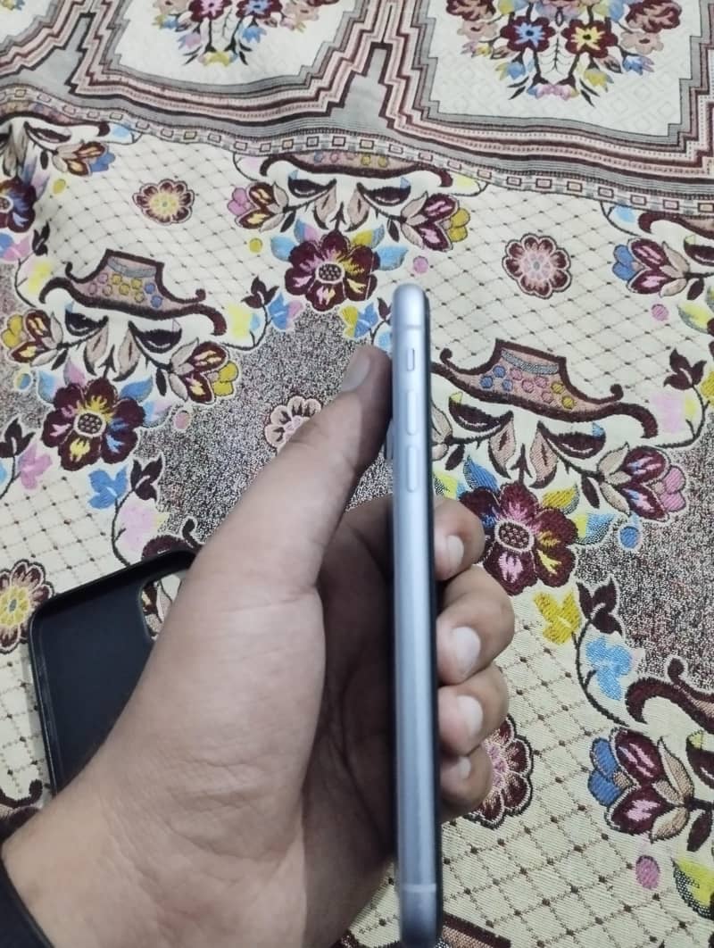 Iphone 11 3