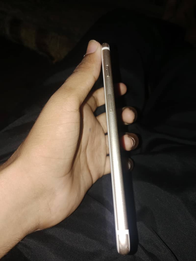 iphone 6s plus 3