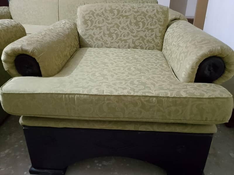 sofa set 5 seeter 1
