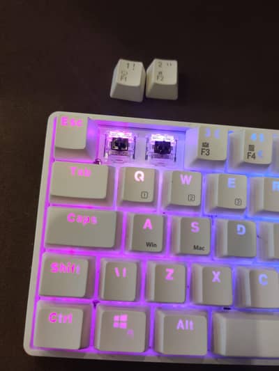 pk68 brown switches 60% best keyboard for gaming Bluetooth