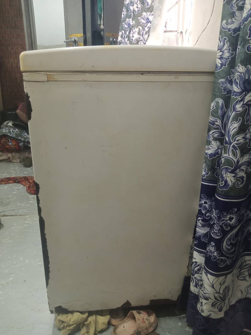 deep freezer 1