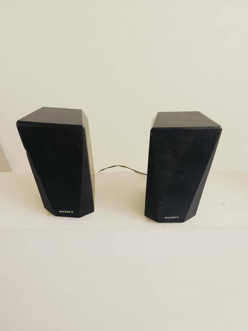 Sony dz 650 surround speakers 5 pcs 8