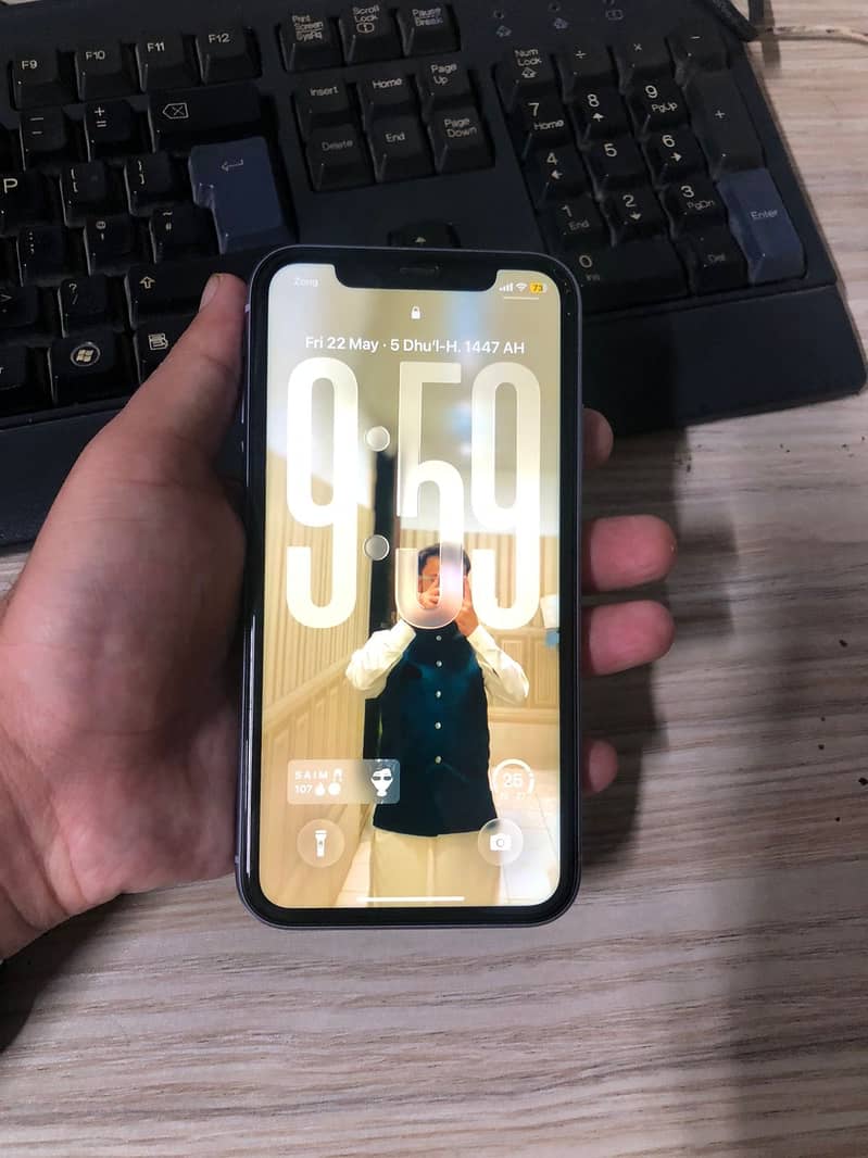 Apple iPhone 11 3