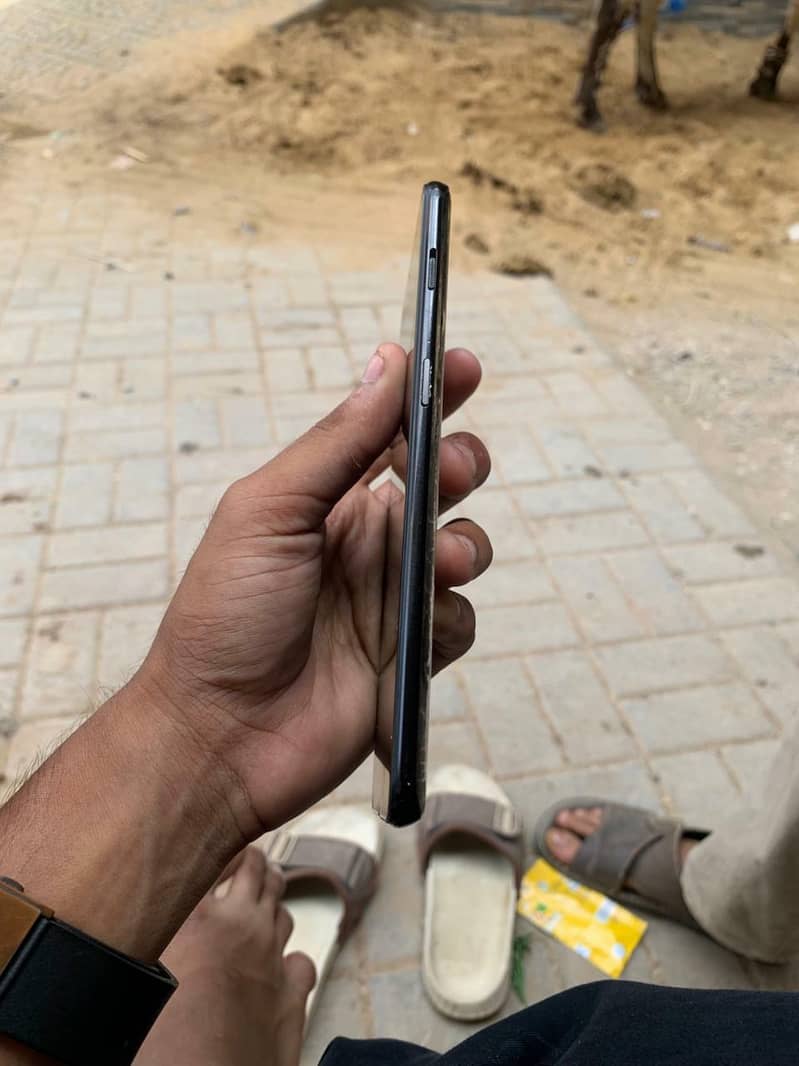 One plus 6t 4