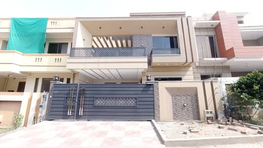 A Spacious 2100 Square Feet House In Margalla View Housing Society
