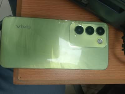 Vivo Y100 8/256 Box Charger Available Only bAck break condition 10/8
