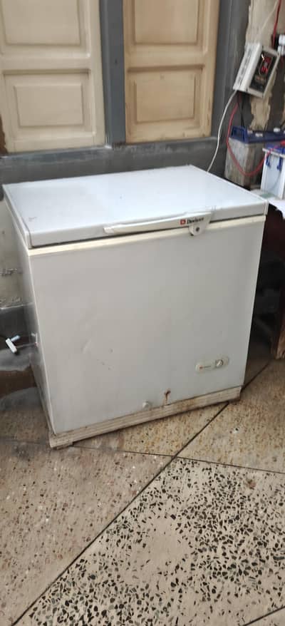 freezer Dawlance
