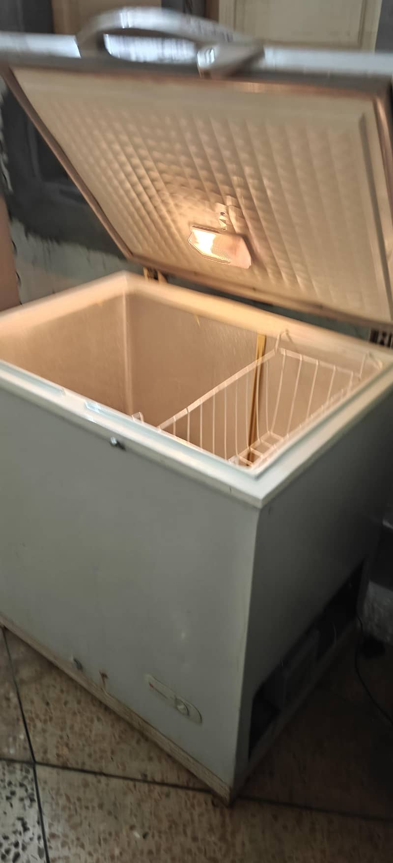 freezer Dawlance 3