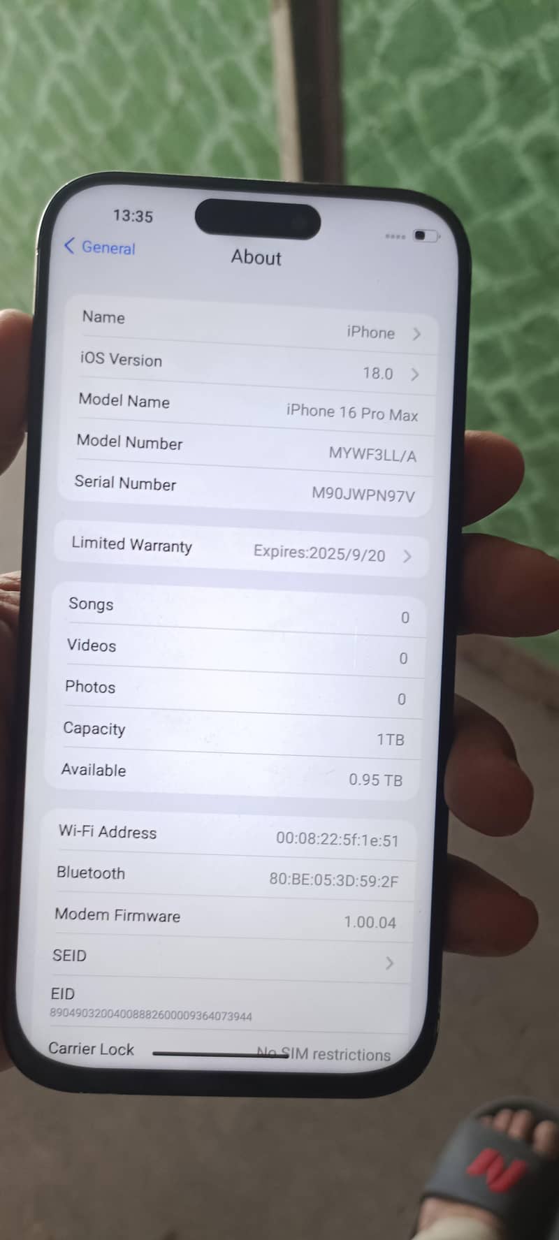 iPhone 16 pro max 0