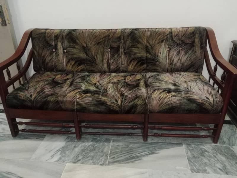 5 seater sofa 6