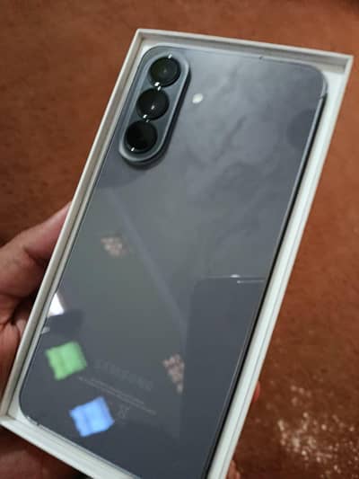 Samsung Mobile A57