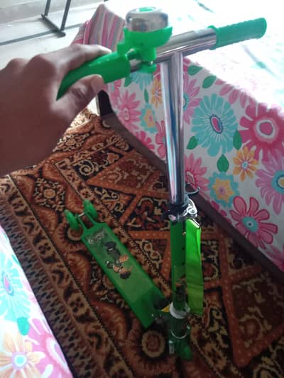 scooty for kids age 3 to 7 year old