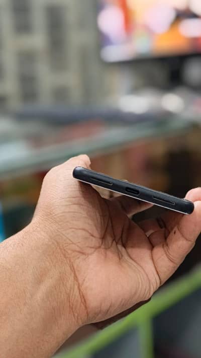GOOGLE 4XL