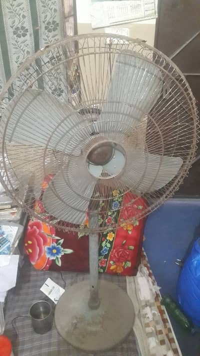 Pak Punjab Electric Pedestal Fan
