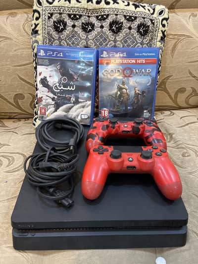 Ps4 Slim 512GB | 2 Controllers | 2 triple a games | Almost Brand New.