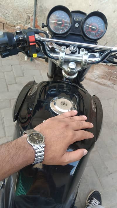 YBR 125G