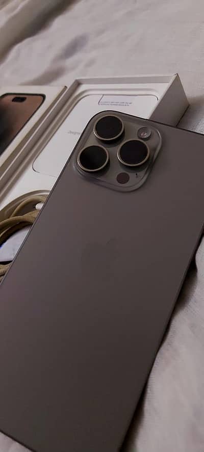 Apple iPhone 15 Pro Max