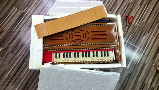Harmonium for Sale.