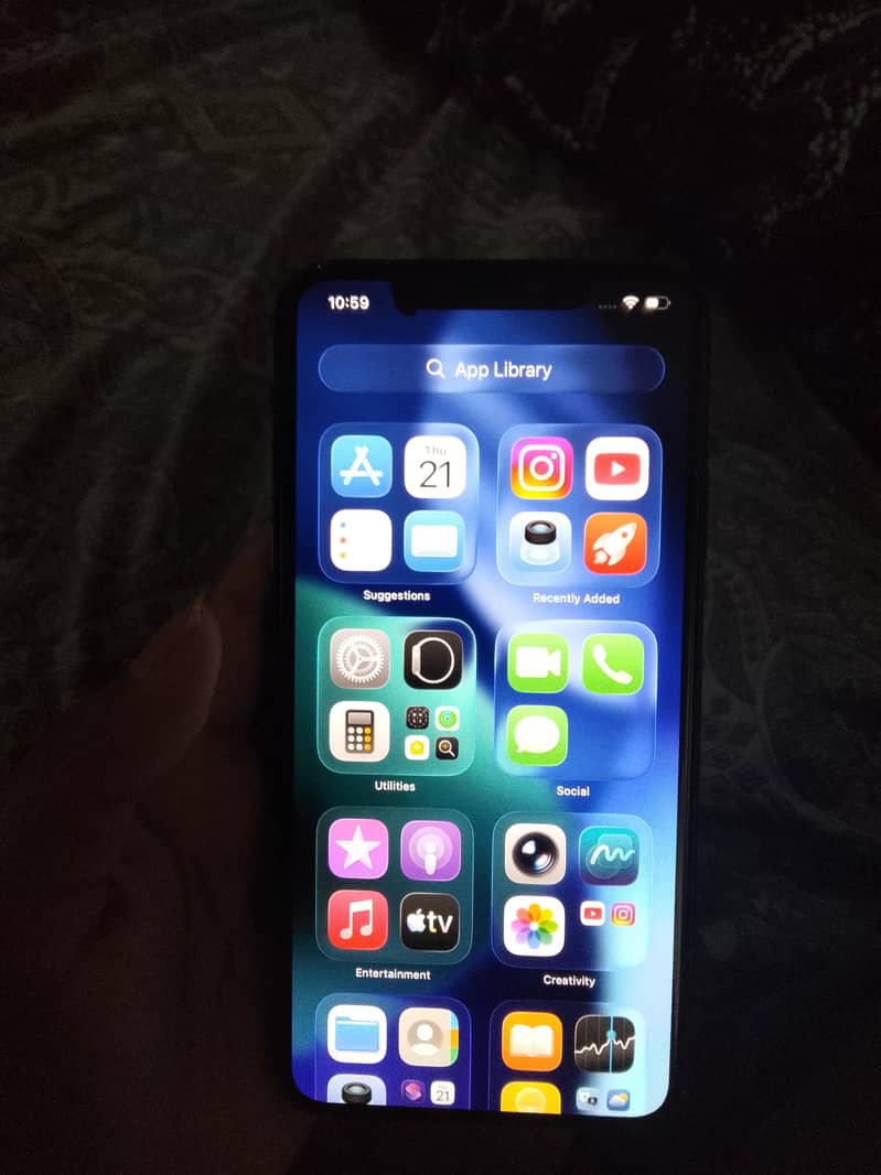 iphone 11 pro max 2