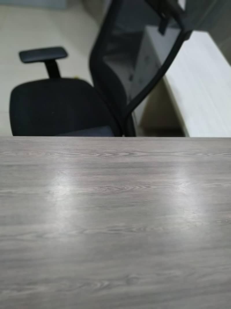 Executive table 9