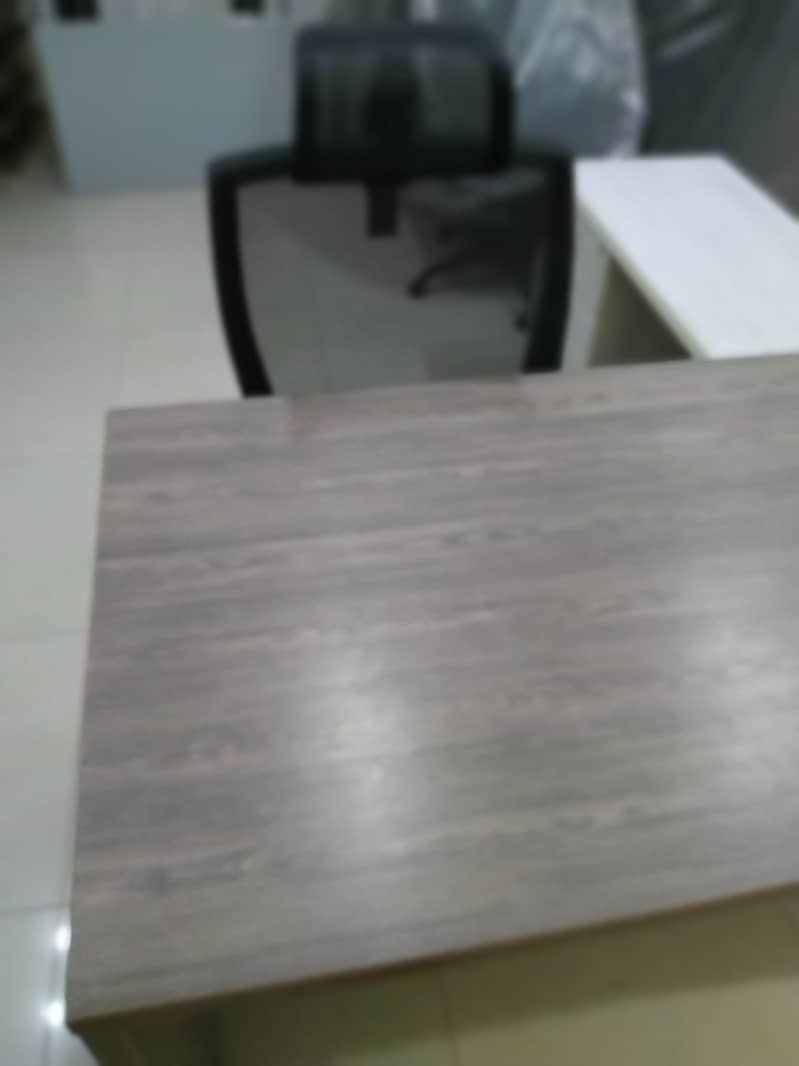 Executive table 12