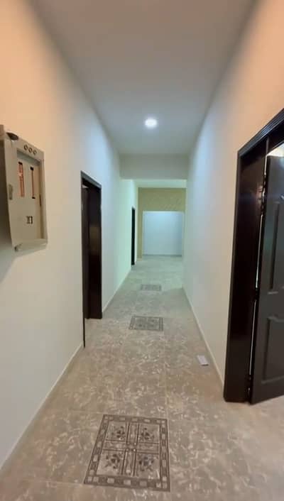 3 Bed Room Apartment Available For Rent in Askari 11