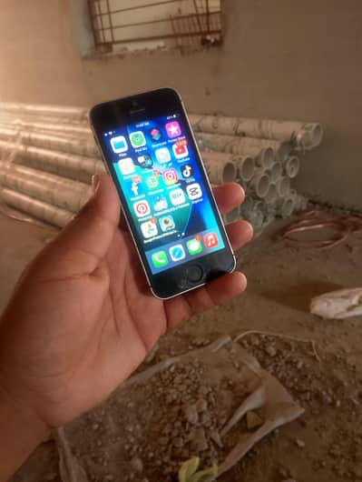 32 gb non pta all ok finger panal all ok ha original phone