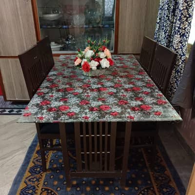 glass dining table