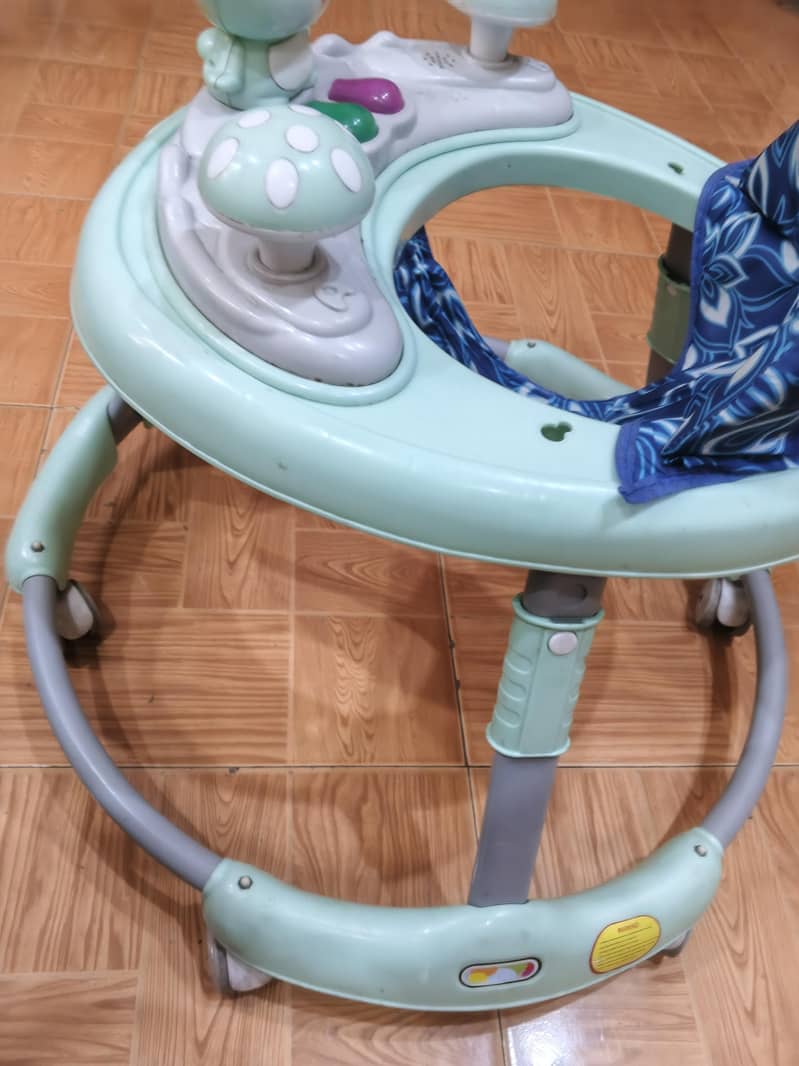 6 wheeler walker 6