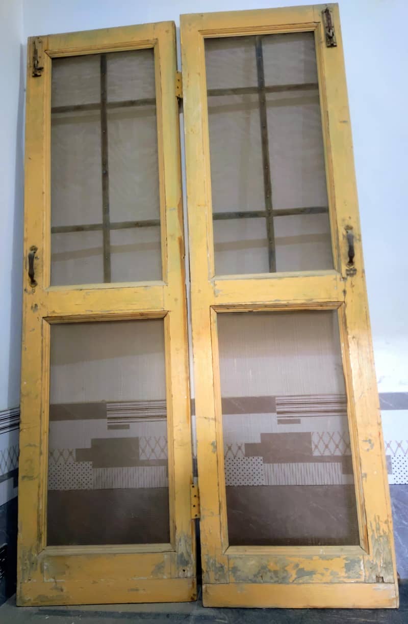 kitchen door 2ft+2ft 1