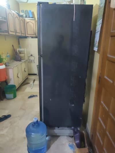 dawlance refrigerator