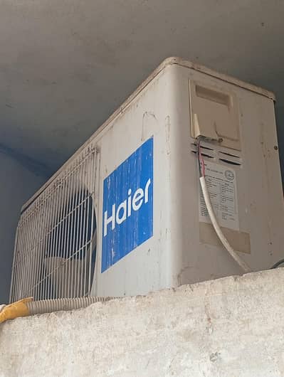 urgent sell all ok 1 ton haier long throw 45,000/= final