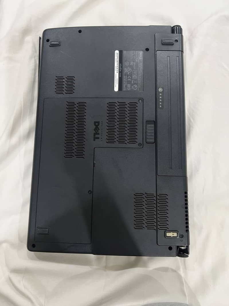 DELL Laptop 1
