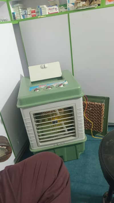Mini AC cooler