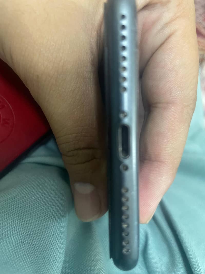 Apple iPhone 8 Plus 2