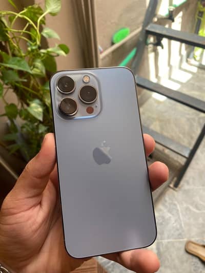 Iphone 13 pro mint condition 512gb