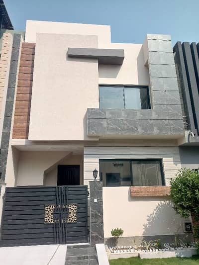 3 MARLA BRAND NEW BEAUTOFUL HOUSE IN AL KABIR TOWN PH 2