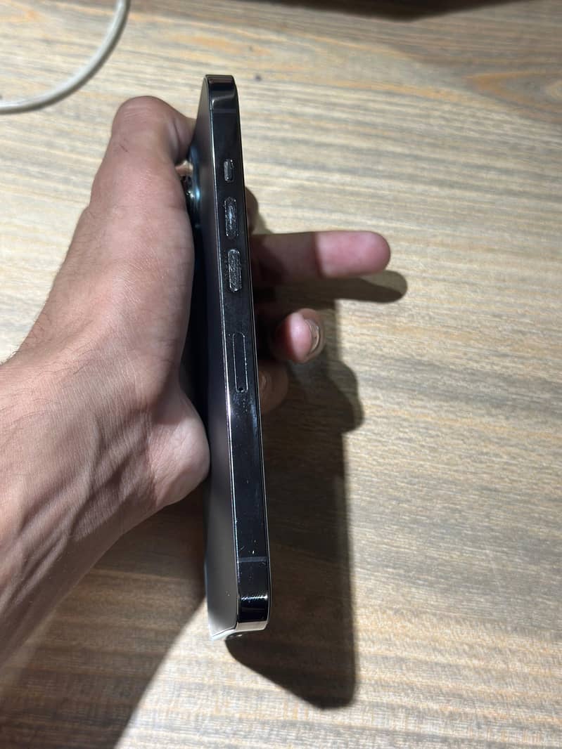 Iphone 13 pro jv 2